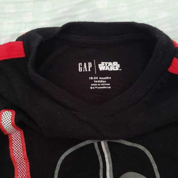 Long sleeve darth vader pullover sweater - Picture 2 of 2